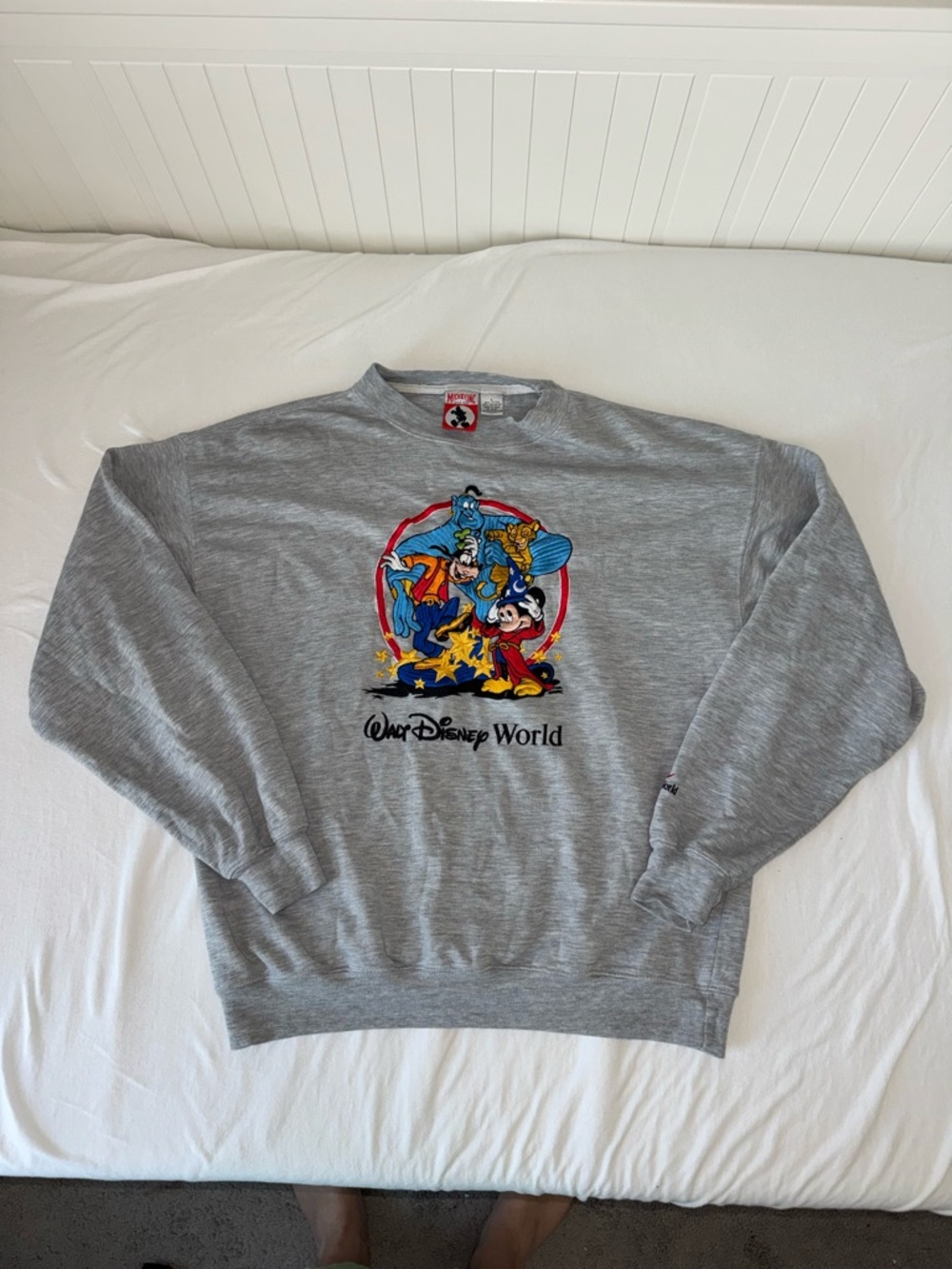 Vintage 90’s Disney Park Crewneck
